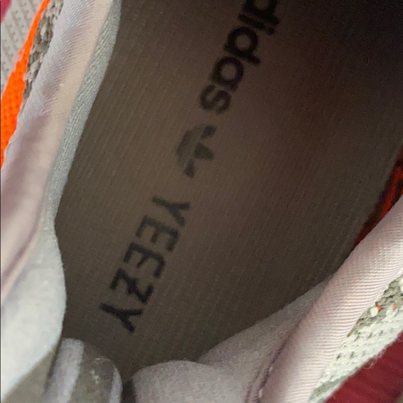 Adidas Yeezy Boost 350 V2 Beluga - Picture 2 of 7